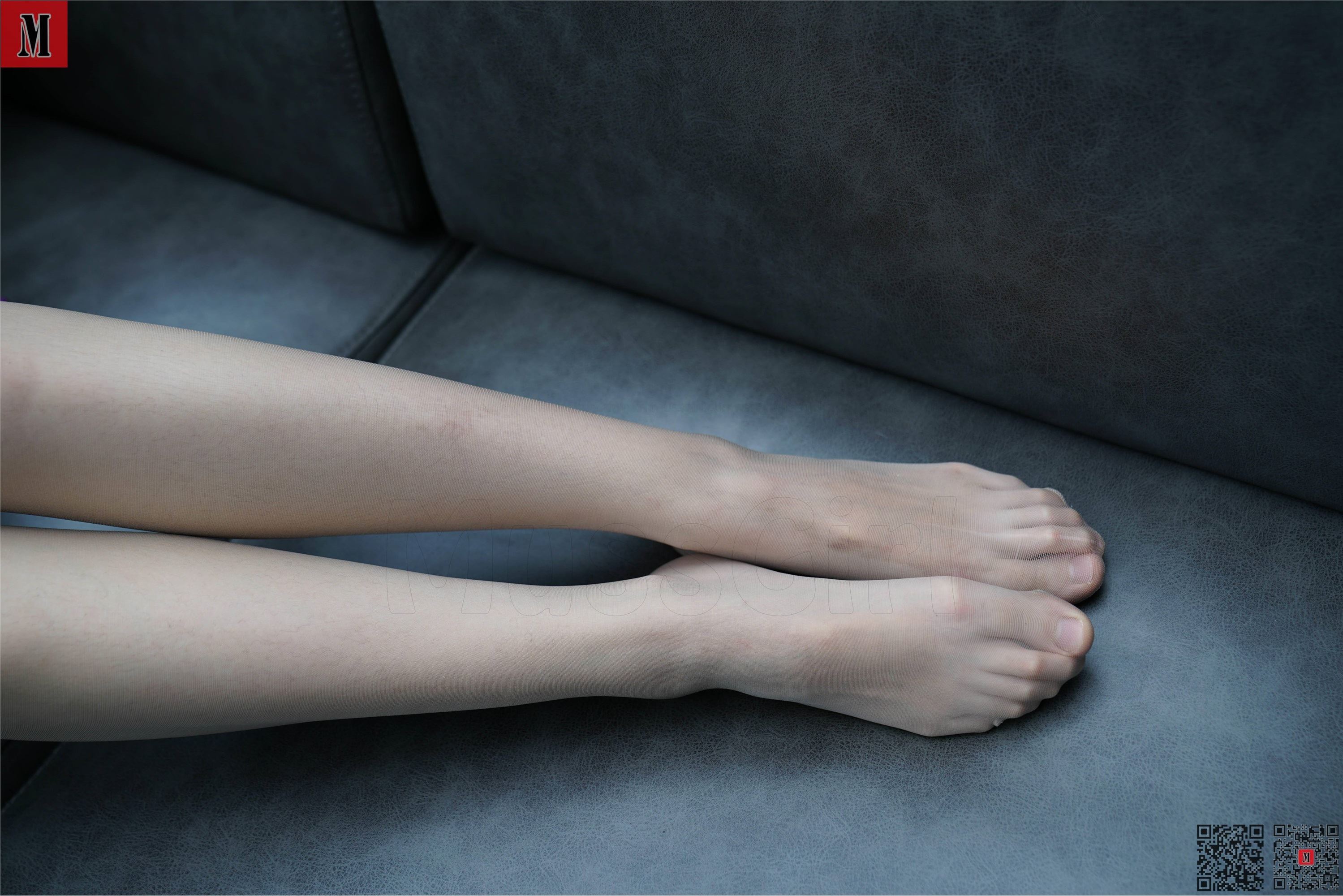 MussGirl慕丝女郎  NO.224 户外碎花旗袍肉丝